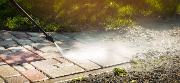 Best Restaurant Pressure Washing  in Maple Bluff, WI
